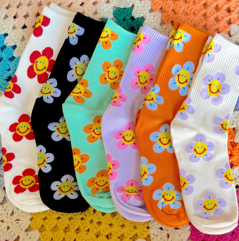 Happy Flower socks – Sorry Grandma Shop