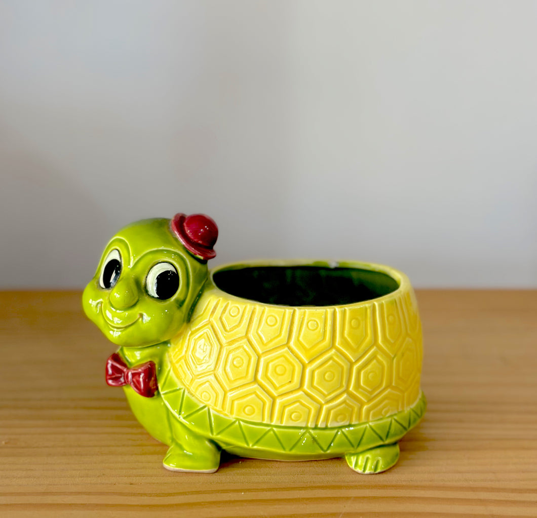 Kitsch Turtle Planter