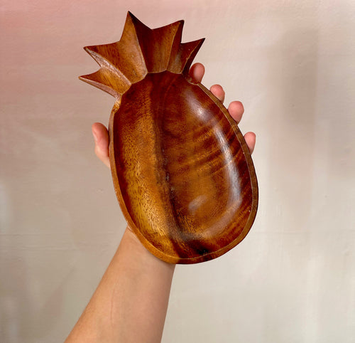 Small wooden pineapple plate #1