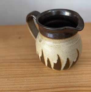 Pottery jug