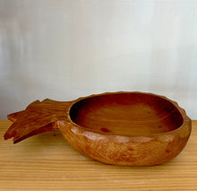 Large wooden pineapple bowl