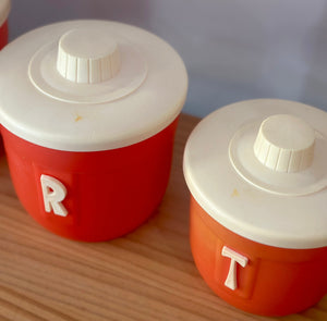 Retro canister set 4pc