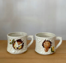 Pair of retro owl cups