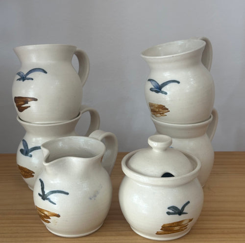 Set of 6 Pottery Set
