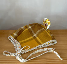 Wool bonnet with ears - Large