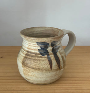 Single pottery Mug