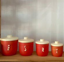 Retro canister set 4pc