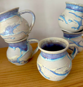 Pottery mug x5