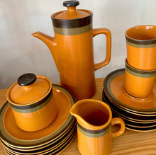 Retro stoneware set