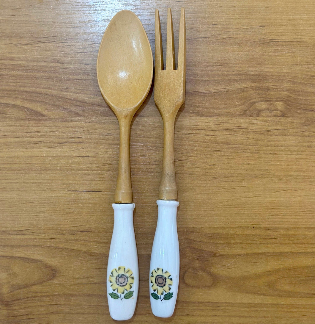 Ceramic Handle Salad Servers - Sunflower