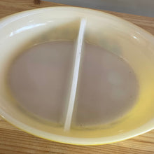 Agee Pyrex yellow Flannel flower divided dish