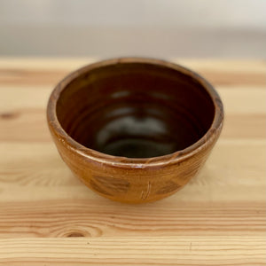 Pottery bowls x 4