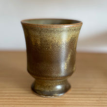 Set of 6 pottery cups