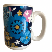 Set of 4 retro floral mugs