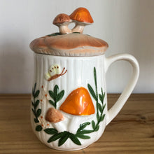 Mushroom mugs x 4