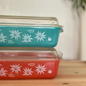 Pyrex Agee Flannel Flower OB 400