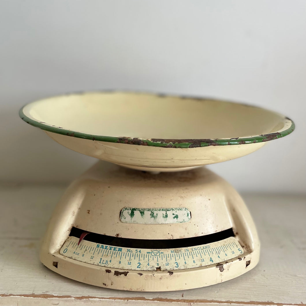 Vintage kitchen scales