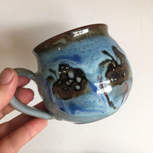 Pottery glazed mugs
