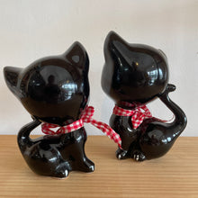 Black kitty cats set