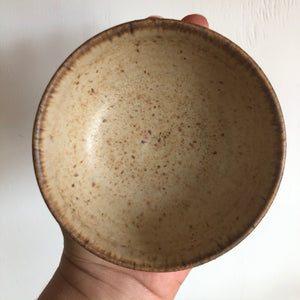 Pottery small bowls x 5