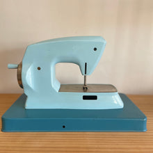 Vintage Little Betty Debutante sewing machine