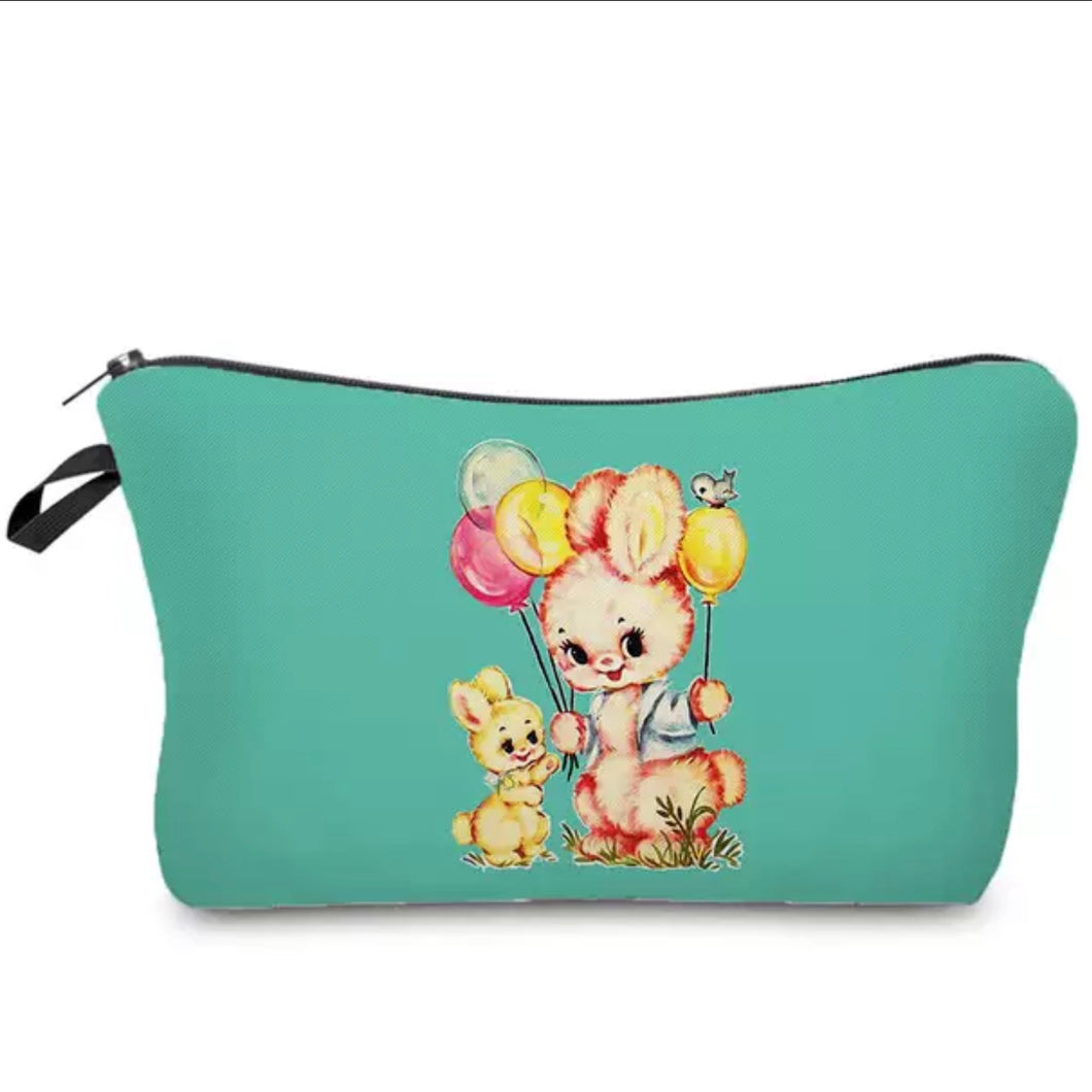 Cute n kitsch purse/cosmetics bag