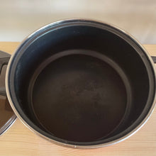 Vintage enamel cookware pot #8